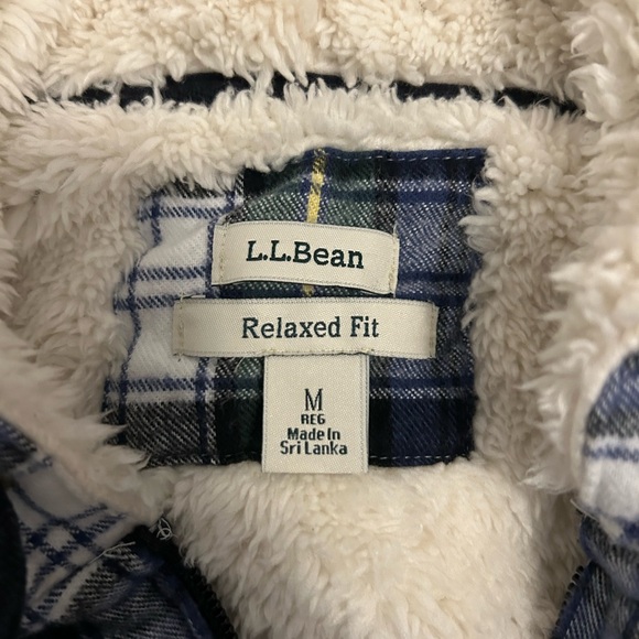 L.L. Bean Plaid Jacket with Sherpa Lining - Picture 4 of 6